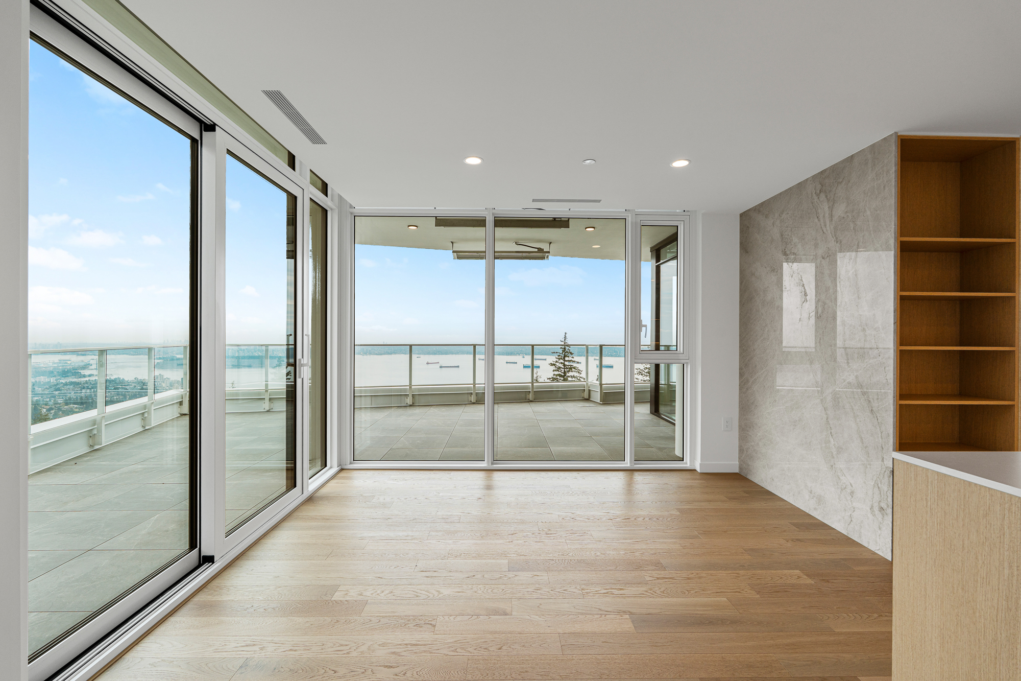 PH#1100 - 3963 Uplands Way